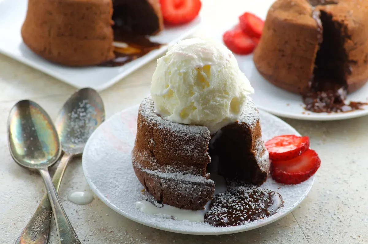 Foolproof chocolate lava cake recipe paula deen