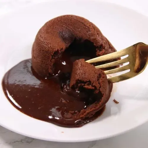 Tips and Tricks for the Perfect Dairy Free Chocolate Lava Cake