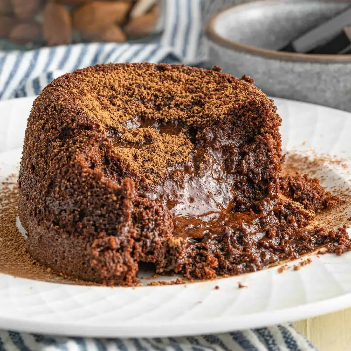 What Exactly is a Lava Cake Without Chocolate?