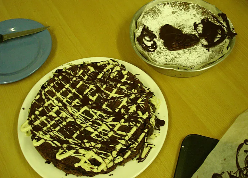 What Exactly is an 8 Texture Chocolate Cake?