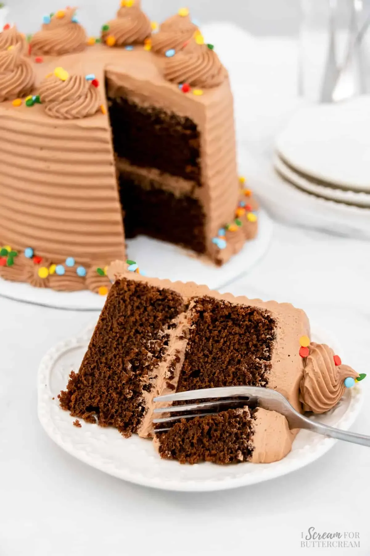 Why Choose a 6 Inch Chocolate Cake Recipe?